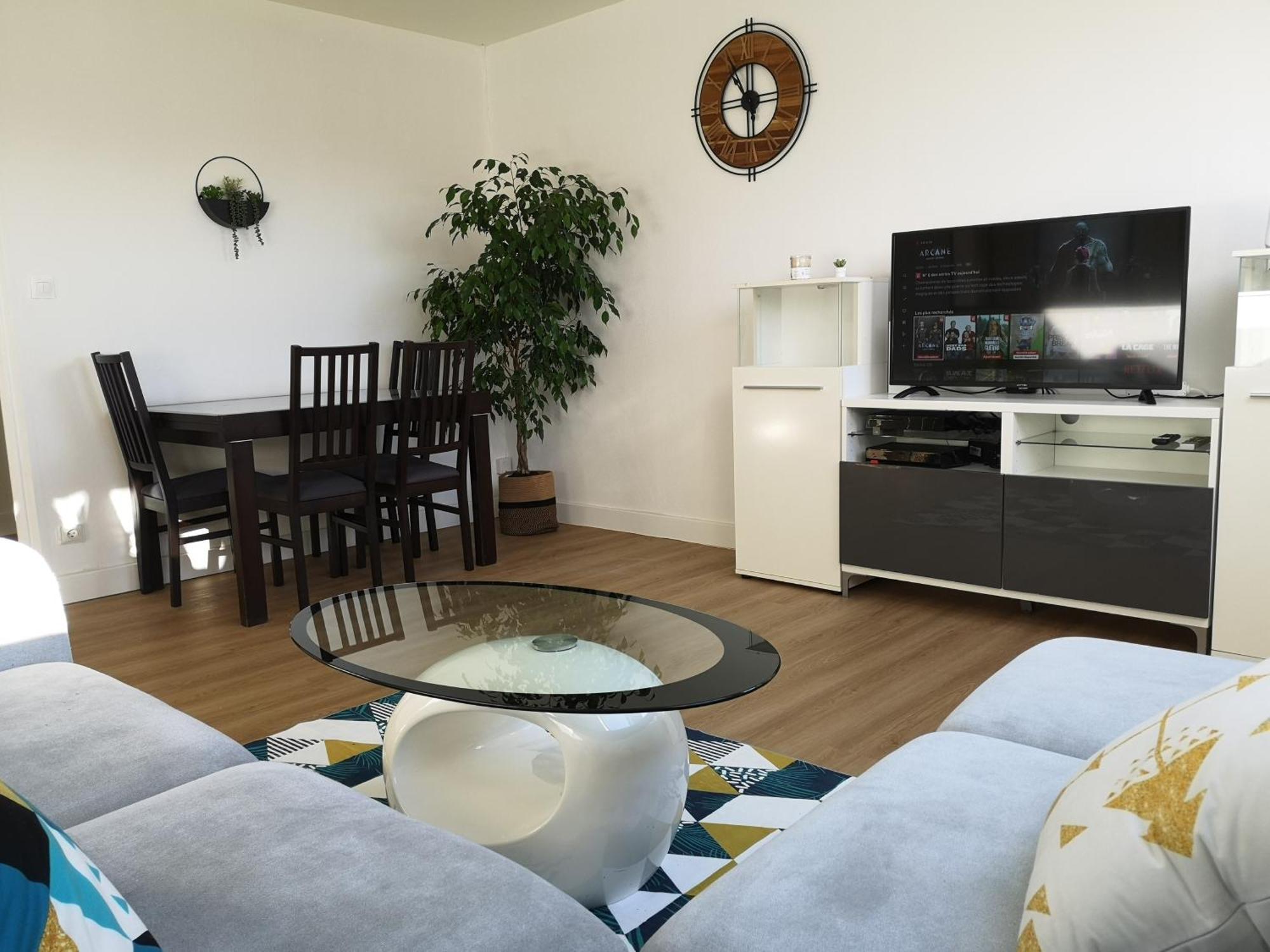 Superbe Cocon De 44M2 Apartment Longvic Exterior photo